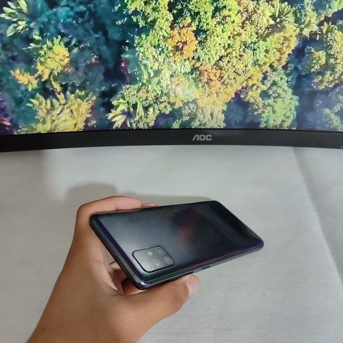 Samsung A51 sotiladi dastavka bor