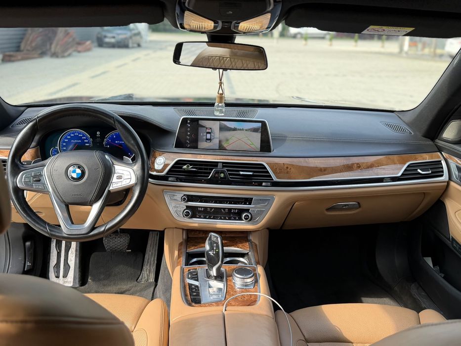 BMW 7 Series 2017 — imagine 3