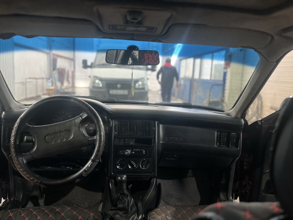 Продам машину в нормальном состояние