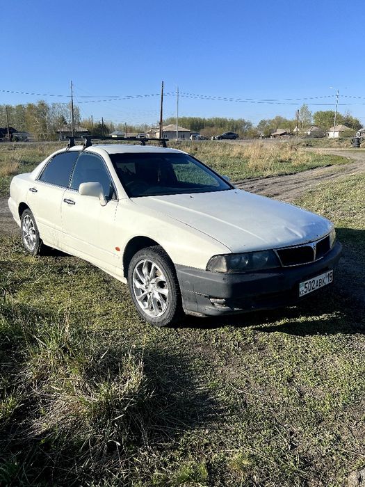 Mitsubishi Diamante 1996 2.5