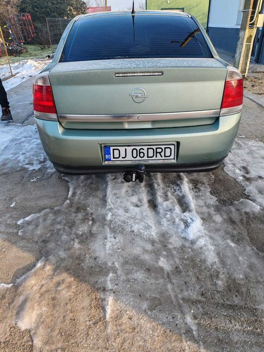 Opel Vectra C  2005