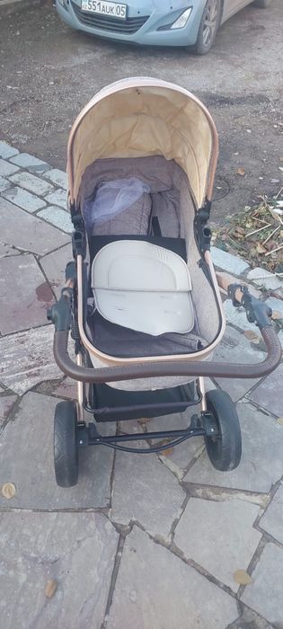 Коляска в хорошем состоянии