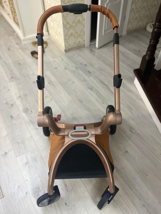 Коляска hot mom обращ.