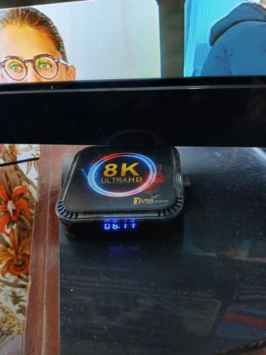 Телевизор с смарт приставкой