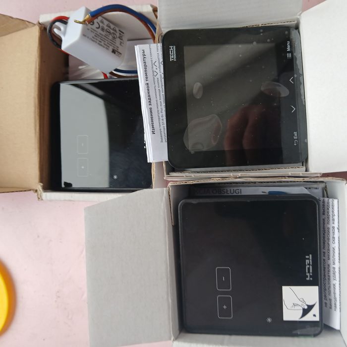 TECH ST-R-9s pulus 1 dona va 2dona TECH  R-8Z Xona termastati Sotiladi