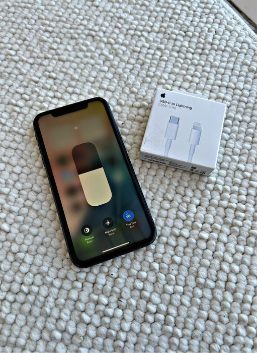 iPhone 11 128GB akb-75%