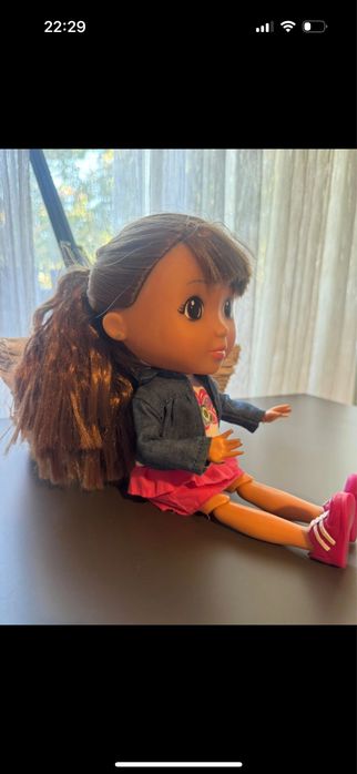 Papusa Lisa interactiva