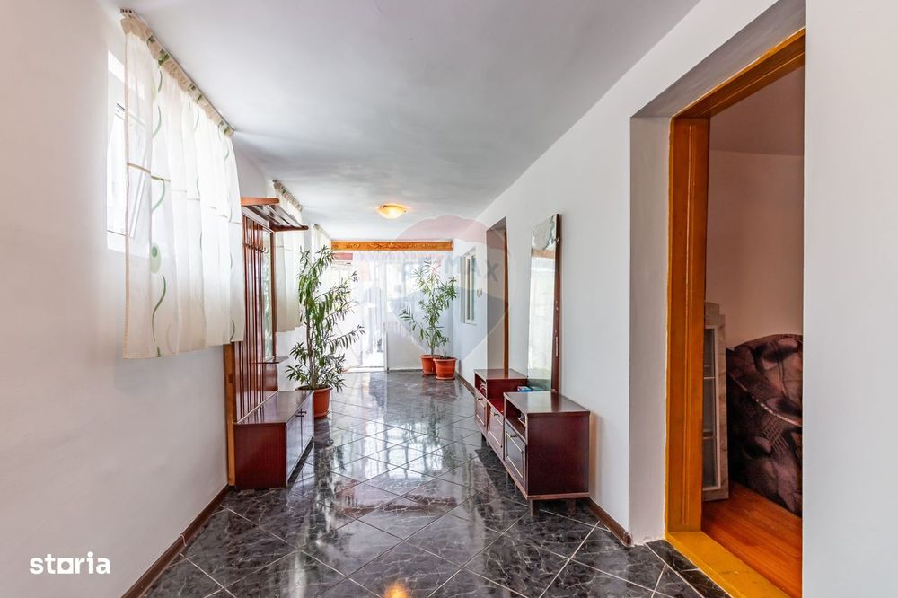 Casă / Vilă de vânzare Picior de Munte, Dambovita