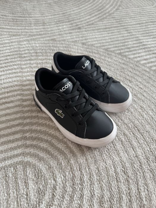 Детские кроссовки lacostе