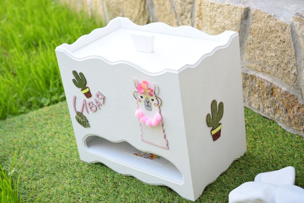 Кутия за памперси или бебешки съкровища