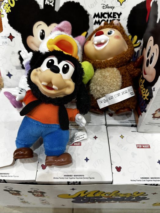 Мики Маус Лабубу винилови фигури/Mickey mause vinil plush