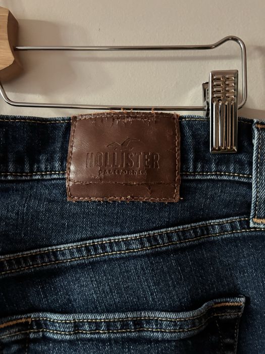 Прави мъжки дънки Hollister