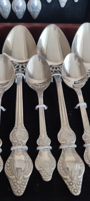 Старинни руски прибори за хранене