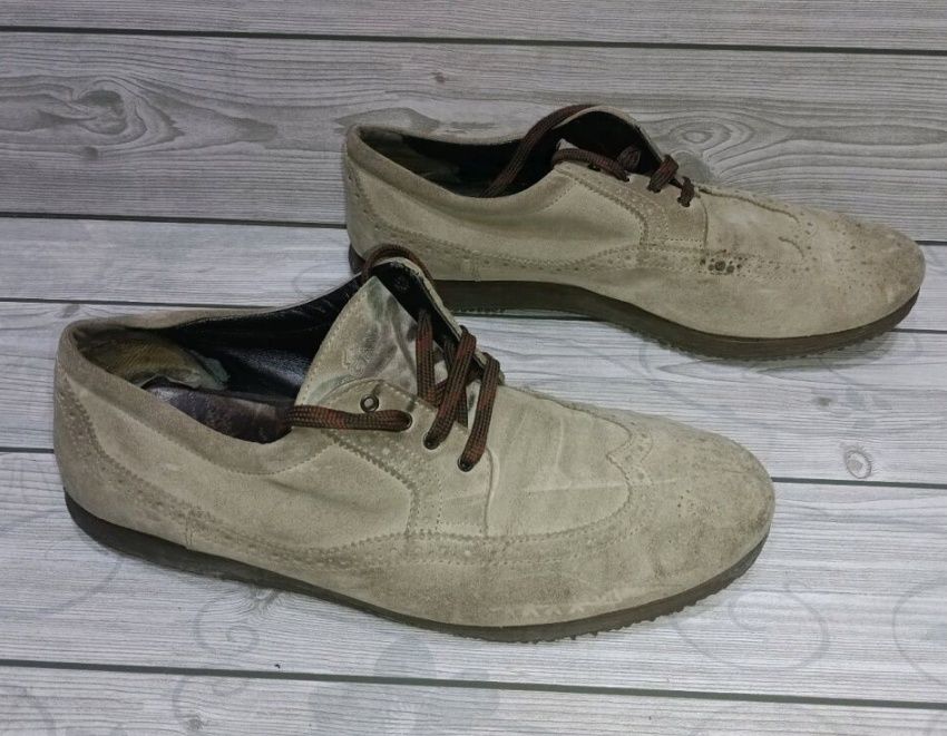 Hogan N 44,5 кожени