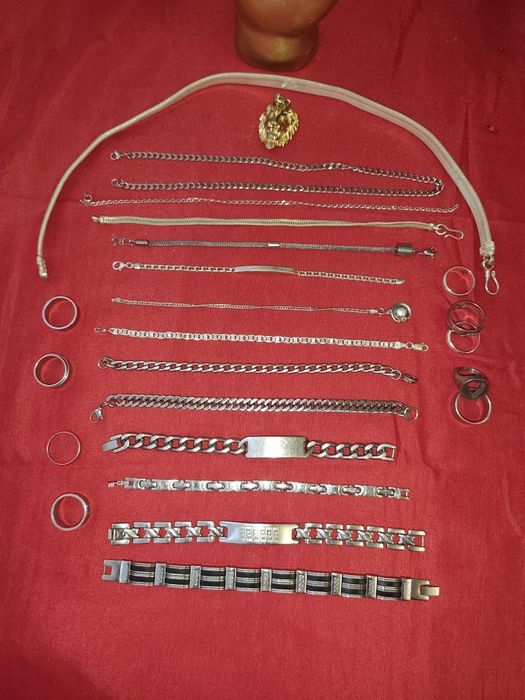 Brățări , inele , lant
