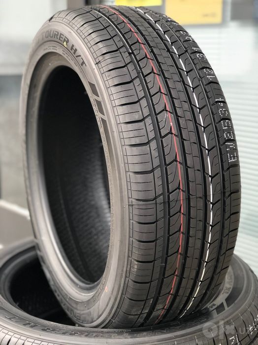 Grand Tourer 275/50R22