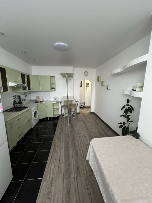 Продам квартиру, Канцева 5