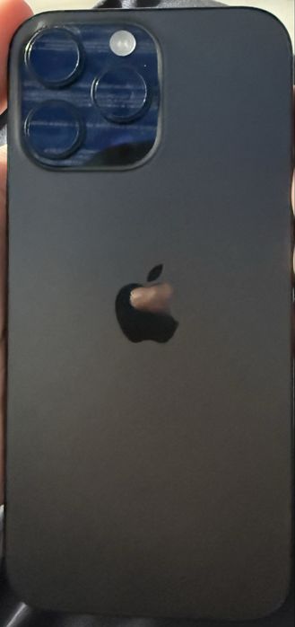Iphone 16 pro max с гарантинным талоном