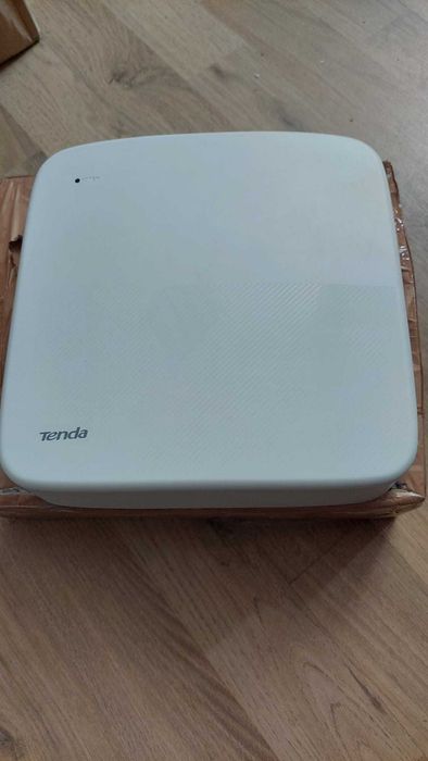 Tenda N3L-8H  8 Channel HD Network Video Recorder Мрежов видеорекордер