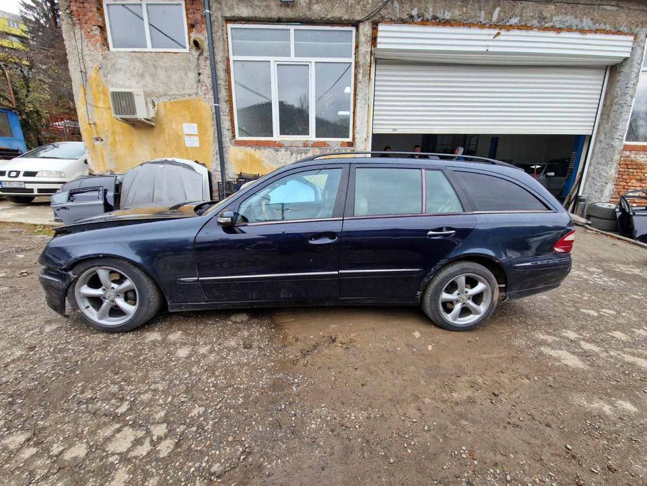 Mercedes W211 E320CDI 204кс OM648 навигация теглич автоматик НА ЧАСТИ!