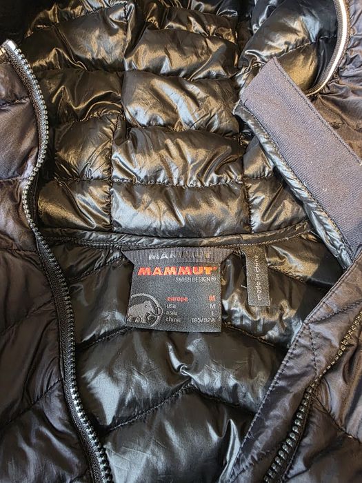 Mammut geacă de puf coin 800 +