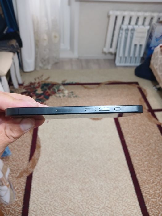 IPhone 15 про продаю