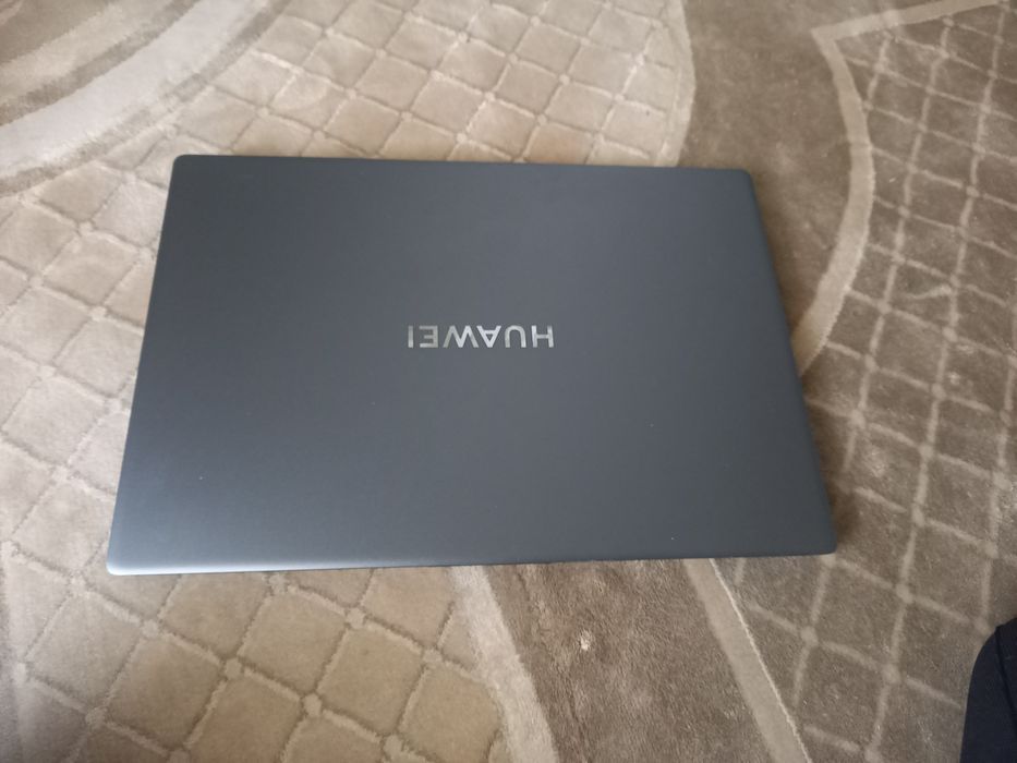 Notebook HUAWEI MateBOOK D 16 sotiladi