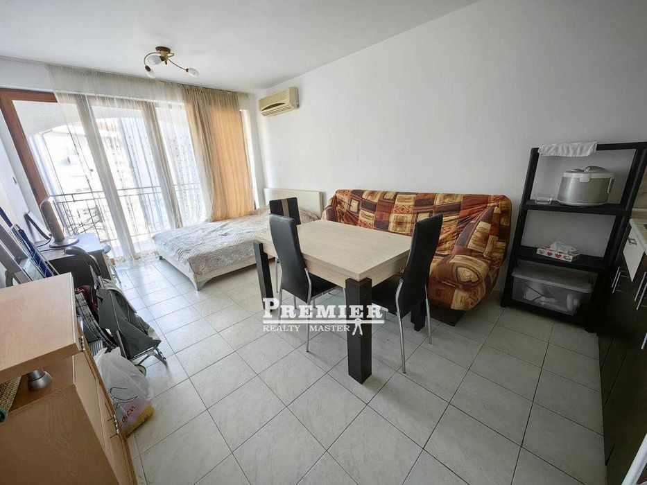 Продава се Двустаен апартамент в Свети Влас - 65 кв.м за 1239 €/кв.м - Снимка #2
