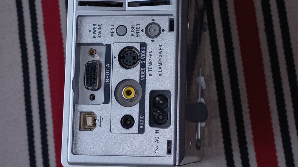 Видеопроектор Soni