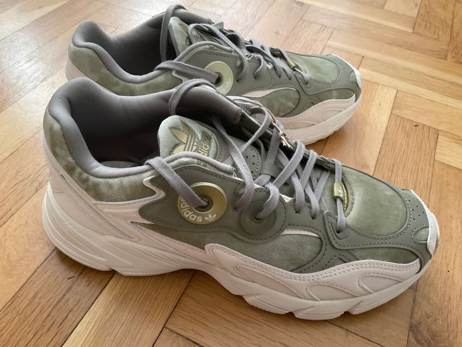 Сникърси Adidas Astir W GX8548 Зелен