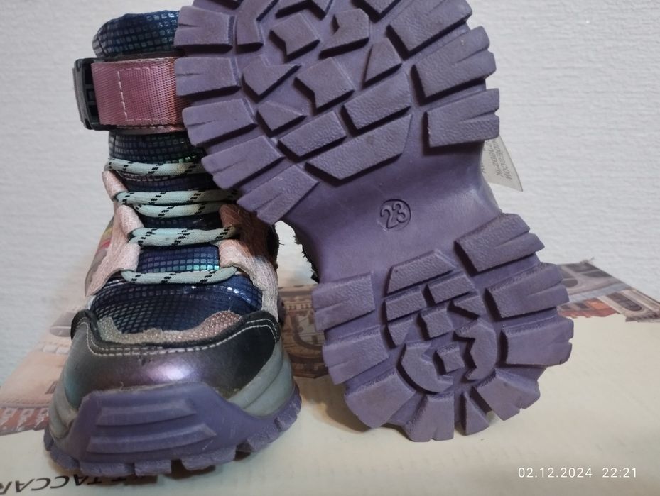 Зимние сапожки на девочку