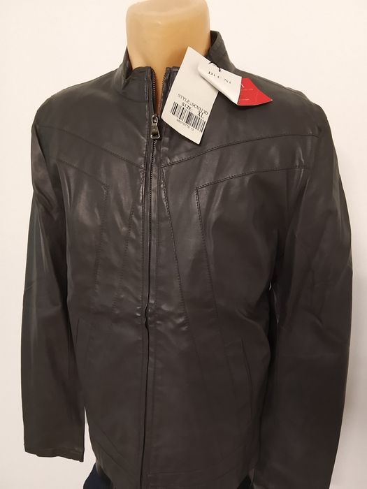 Куртки кожзам 17 штук