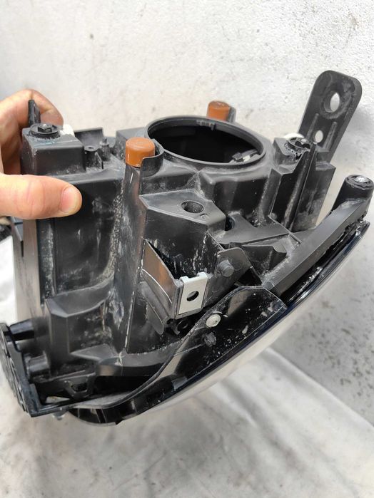 Оригинален фар Jeep Compass Xenon Led