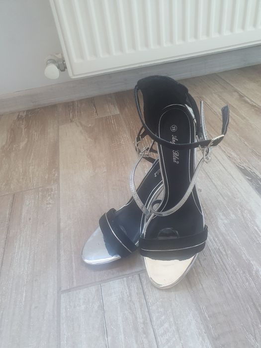 Sandale piele ecologică