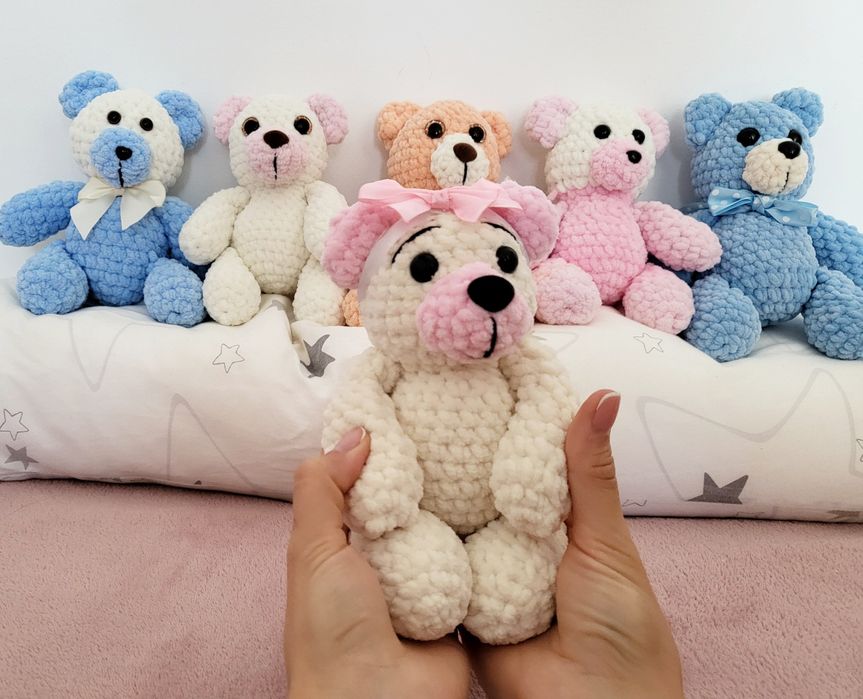 Букет бебе памперси плетен мече вечни рози  погача новородено  1