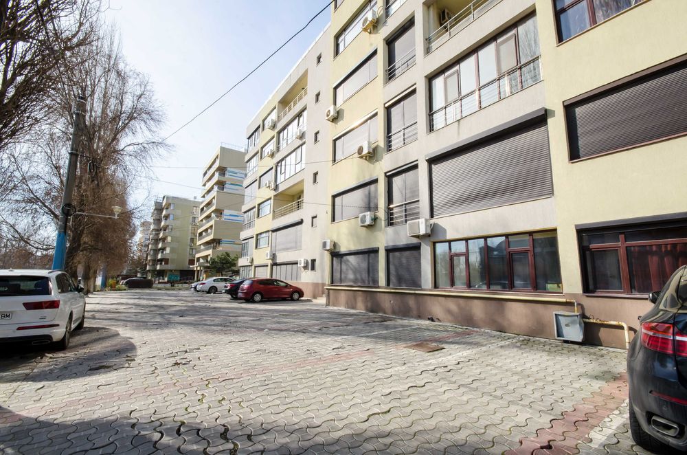 Apartament 3 camere , 2 bai , 115mp utili, MAMAIA