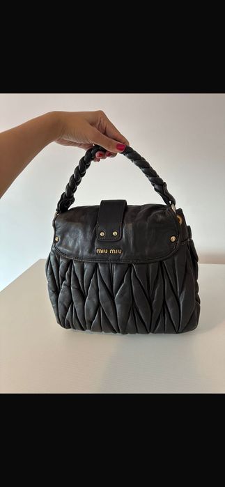 Geantă piele model miu miu