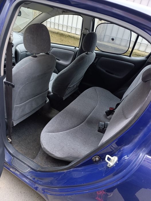Toyota Yaris 1999
