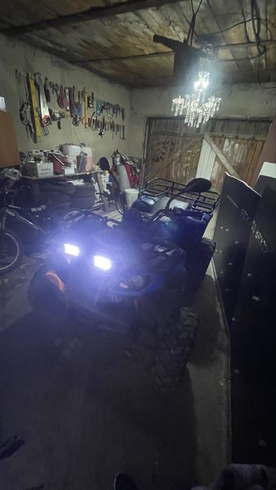 Продам квадроцикл 200 куб