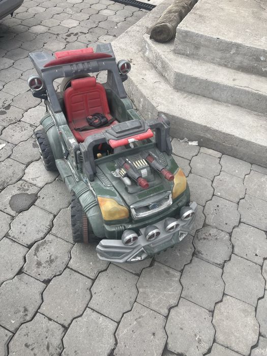 Машина детскаяя