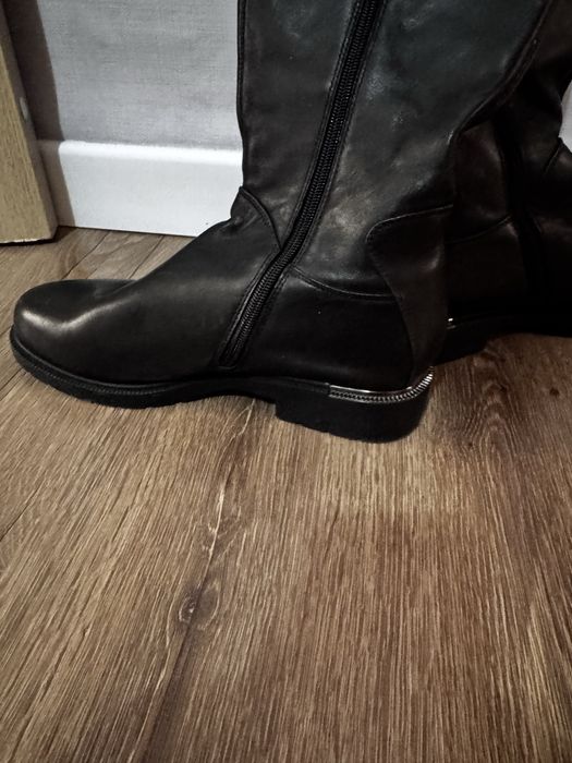 Продам сапоги осень и зима