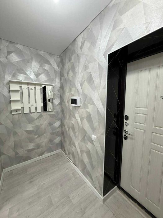 Продам студию в микрорайоне Аэропорт