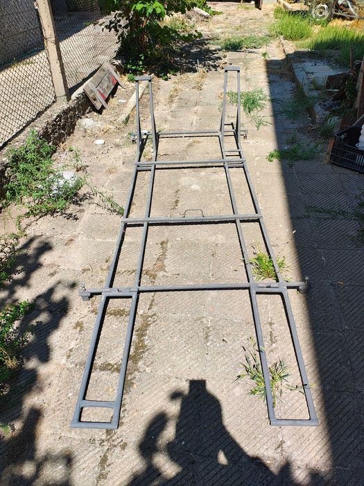 Стойка за превоз на мотори