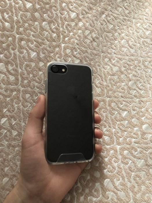 Iphone 7 128GB идеалный состаяния