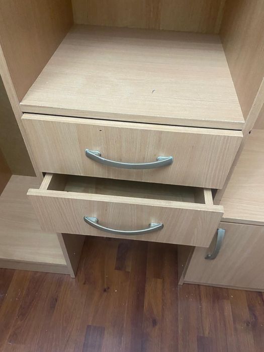 Продам недорого прихожую