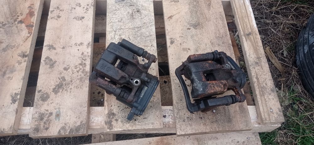 Etriere frâna spate Ssangyong Korando