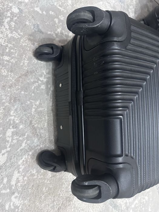 чемодан 2в1 черный