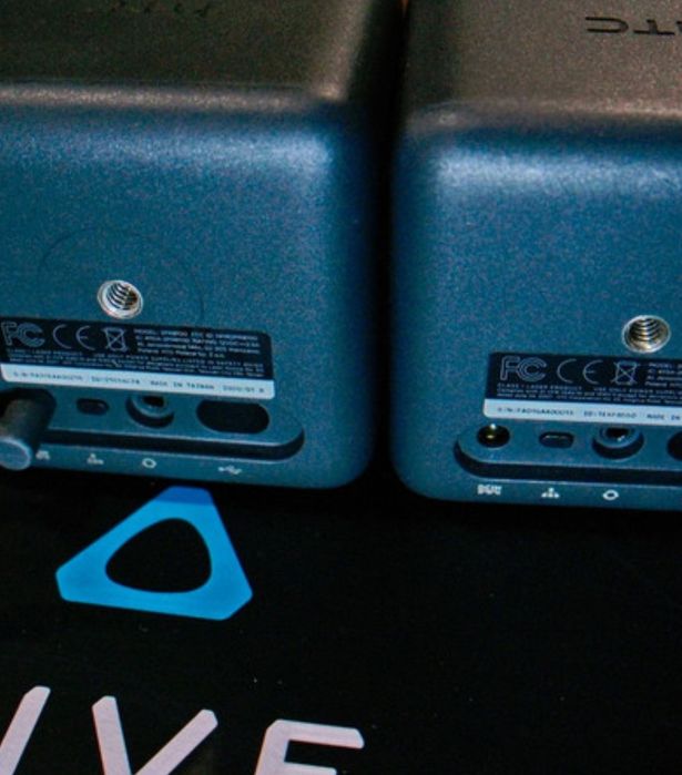 HTC Vive Cosmos Elite VR Headset