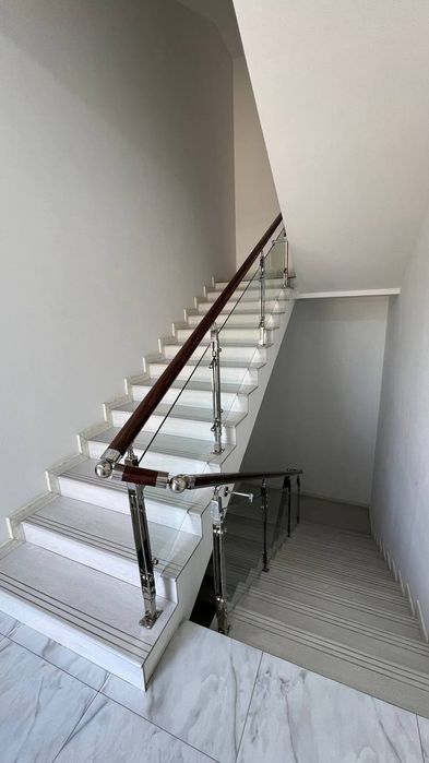 1000 кв.м нотурар бино. Шайхонтохур