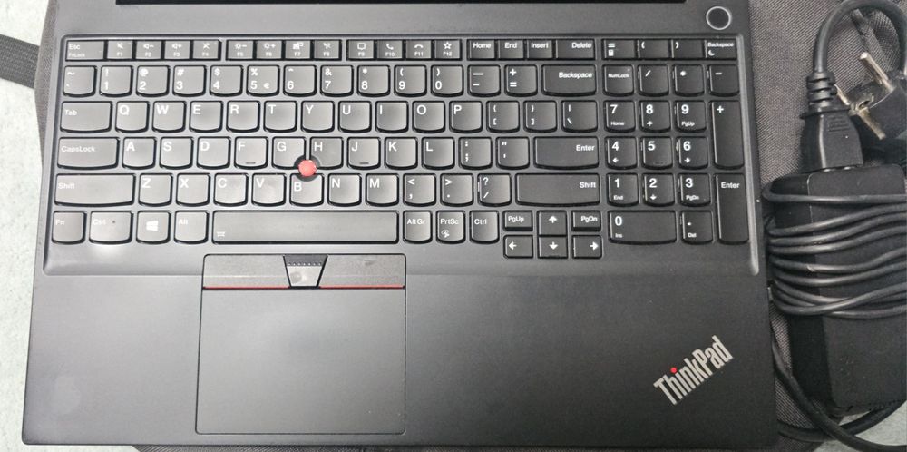 ThinkPad E15 Gen 2 I7